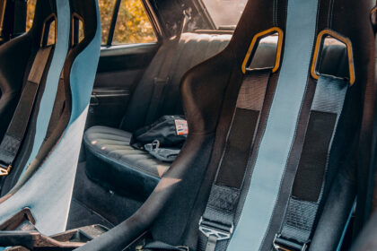 Siège baquet sur voiture de route : ce qu'il faut vraiment savoir avant de se lancer
